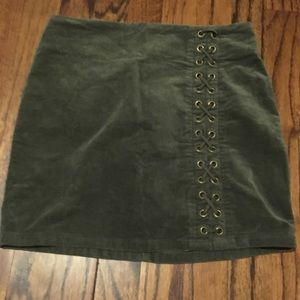 hunter green skirt
